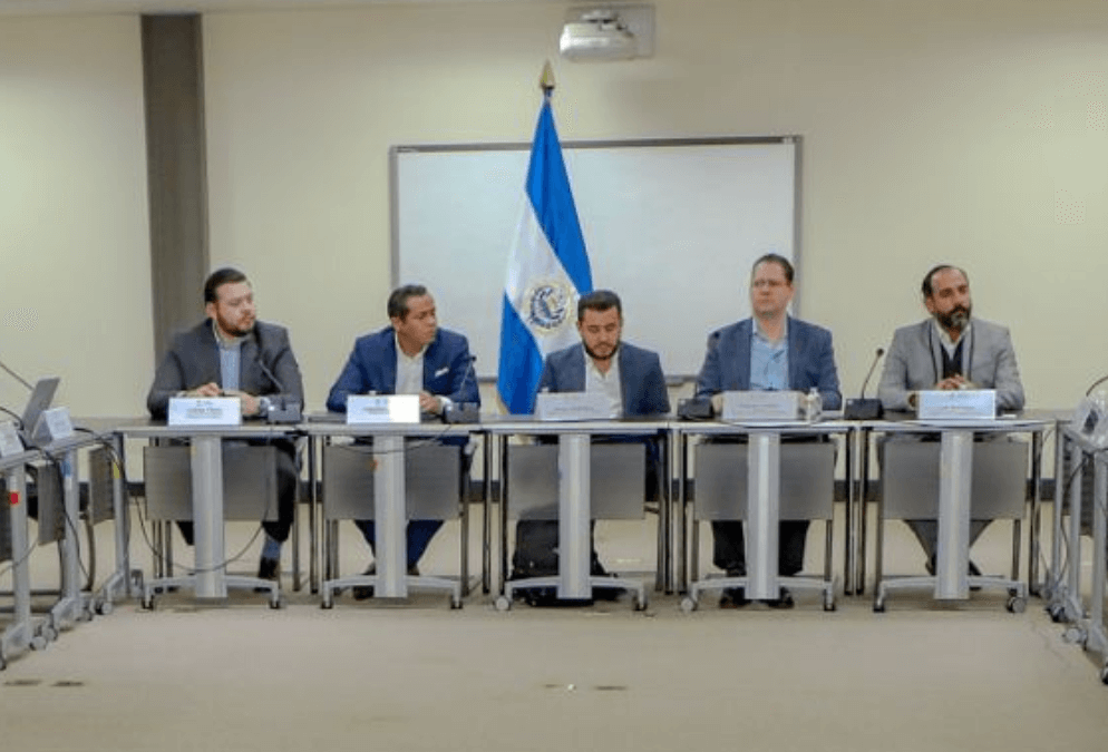 El Salvador: Bukele recibe a delegación de Korea EximBank para el desarrollo de proyectos estratégicos