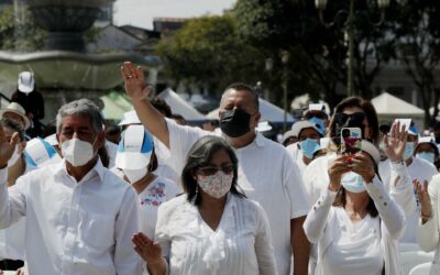 Guatemala da marcha atrás al uso obligatorio de la mascarilla por Covid-19