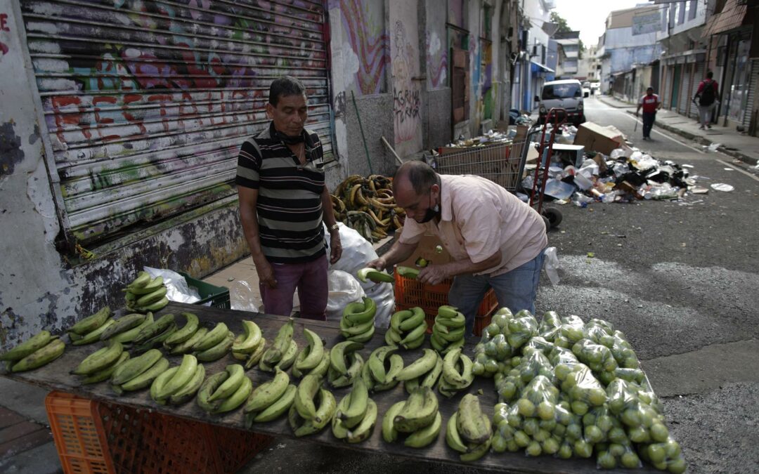 El 24 % de los pequeños empresarios en Latinoamérica viven en la pobreza