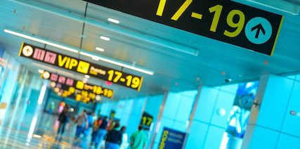 Aeropuerto Schiphol de Ámsterdam reduce 9.000 viajeros al día por falta de personal