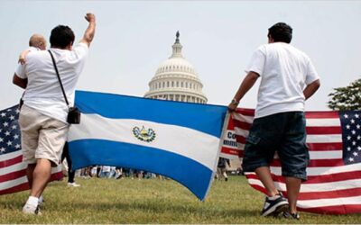 El 21,4 % de los salvadoreños «desearía migrar», la mayoría por la economía