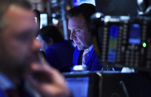 Wall Street abre noviembre en rojo y el Dow Jones pierde un 0,20 %