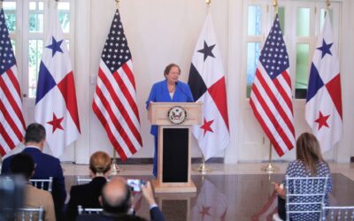 Embajadora de EE.UU. dice que la lucha anticorrupción es su prioridad en Panamá