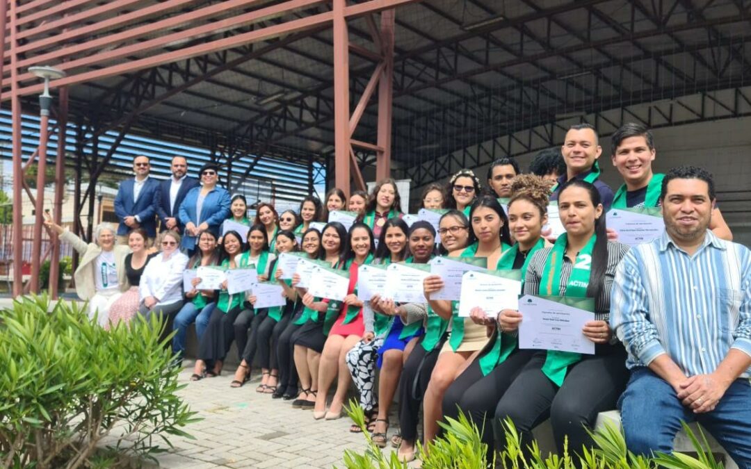 Costa Rica: Programa Zonas ACTIM de inserción laboral gradúa a un centenar de costarricenses