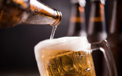 Costa Rica firma ley para eliminar el impuesto a las cervezas extranjeras