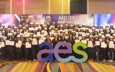 AES El Salvador: Desarrolla el talento femenino