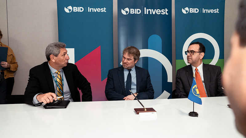 BID y Davivienda CR firman acuerdo para aumentar financiamiento climático