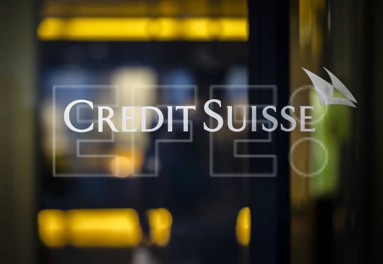UBS promete a sus accionistas una exitosa absorción de Credit Suisse