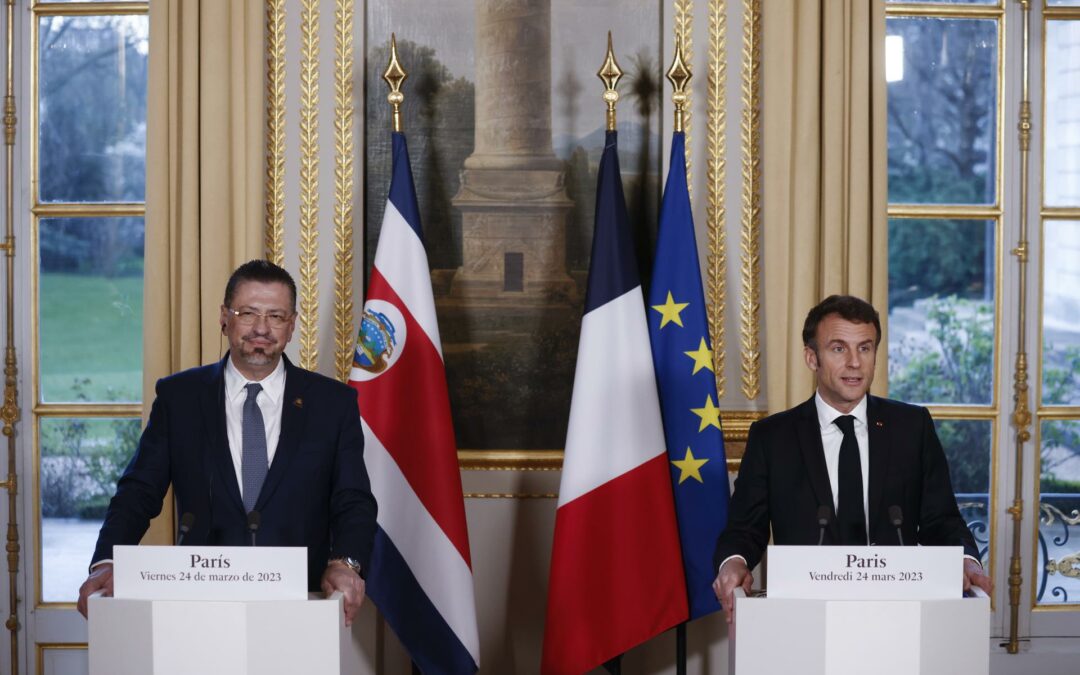 Macron visitará Costa Rica en 2024 y se solidariza con la crisis migratoria