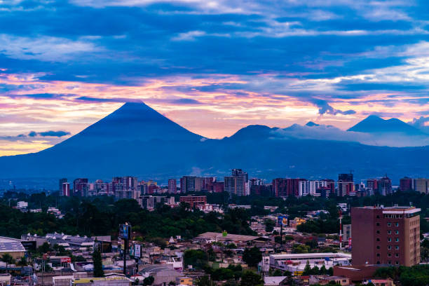 Guatemala pone en marcha programa de movilidad segura junto a EE.UU.