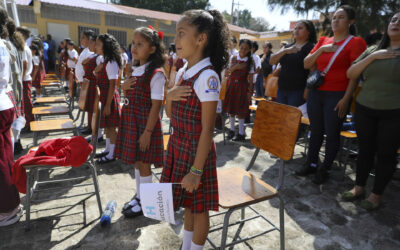EE.UU. y grupo Ficohsa impulsan «aulas dignas» para asegurar la calidad educativa en Honduras