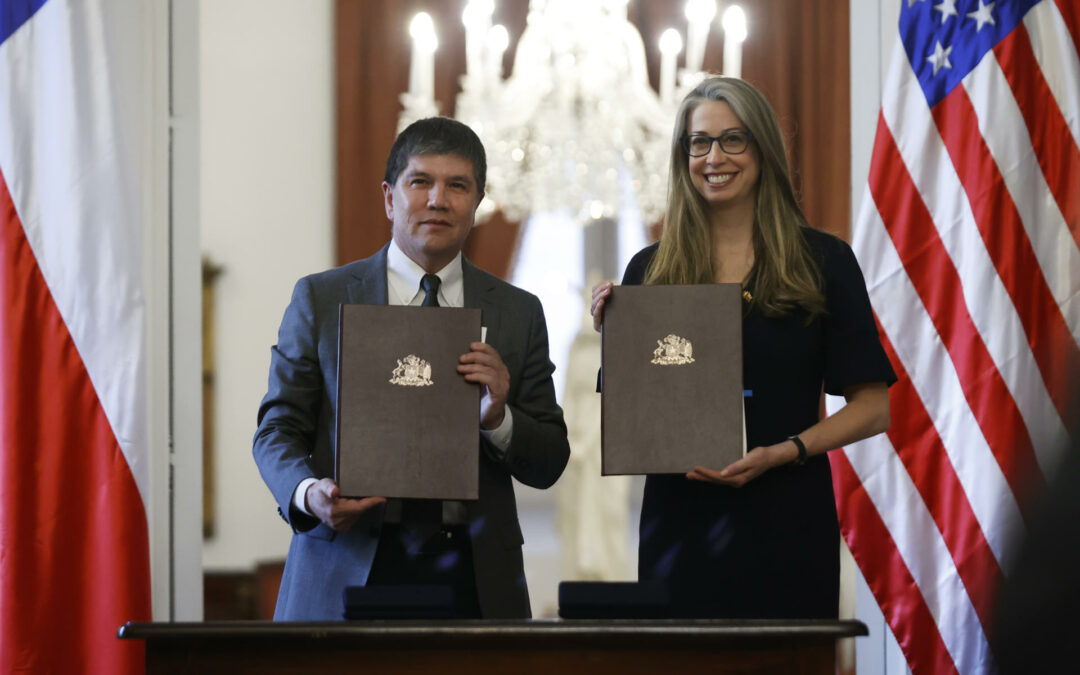 Chile y EE.UU acuerdan mejorar el intercambio de datos para mantener exención de visado