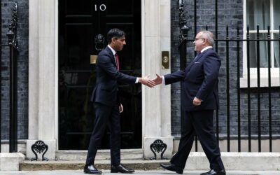 Baréin firma un acuerdo para invertir más de 1.160 millones de euros en el Reino Unido