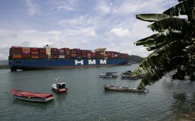 Canal de Panamá informa que hay 134 buques en espera de tránsito por la sequía en su cuenca