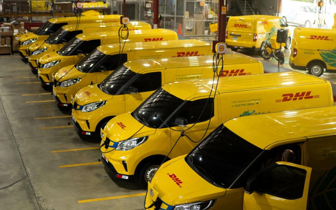 DHL Express invierte US$2.5 millones en nueva flota eléctrica en Panamá 