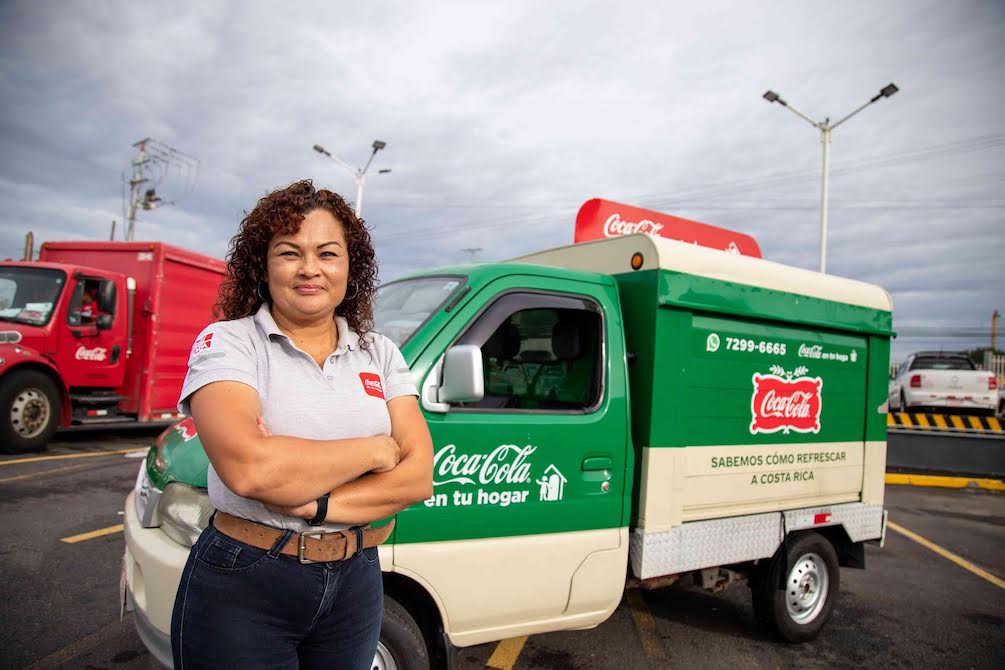 Coca-Cola FEMSA ofrece 80 vacantes en sus operaciones en Costa Rica