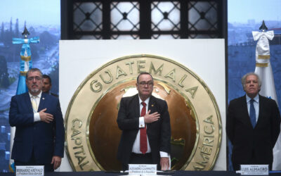 El secretario de la OEA mantiene observación sobre proceso de transición en Guatemala