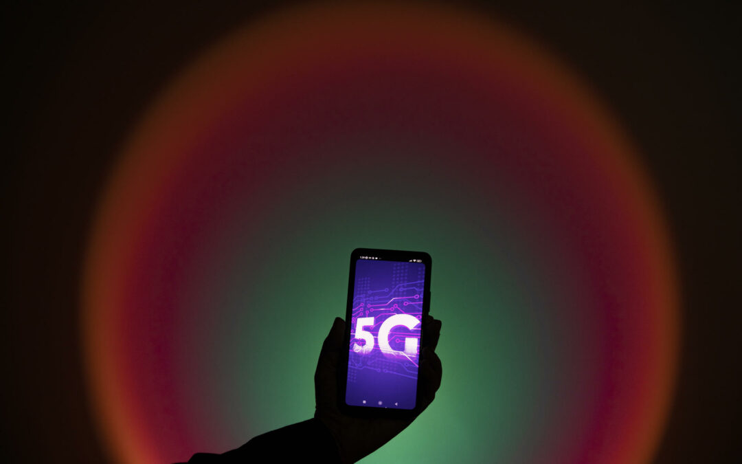 ¿Qué depara el futuro en la adopción de Smartphone 5G con más funcionalidades?