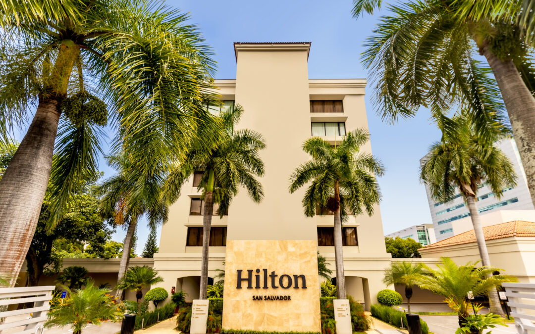 Hilton vuelve a El Salvador en alianza con Agrisal