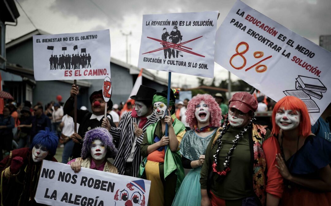 Grupos sociales de Costa Rica protestan contra las políticas del Gobierno
