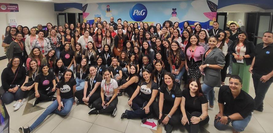 P&G Costa Rica abre puertas para mujeres en el área de Tecnologías de la Información