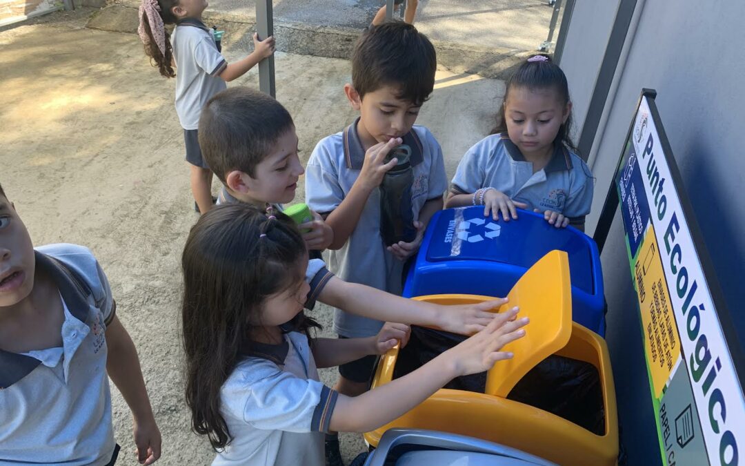 Campeones del reciclaje: tres centros educativos ganaron el premio AmbientaDOS 2023