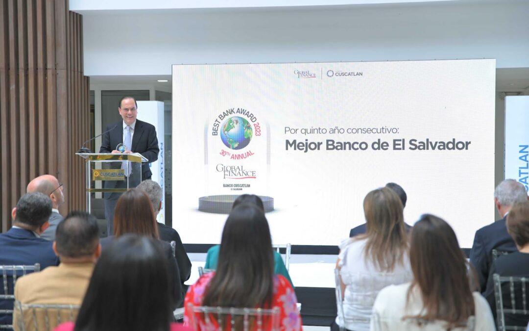 Banco CUSCATLAN mejor banco de El Salvador 2023