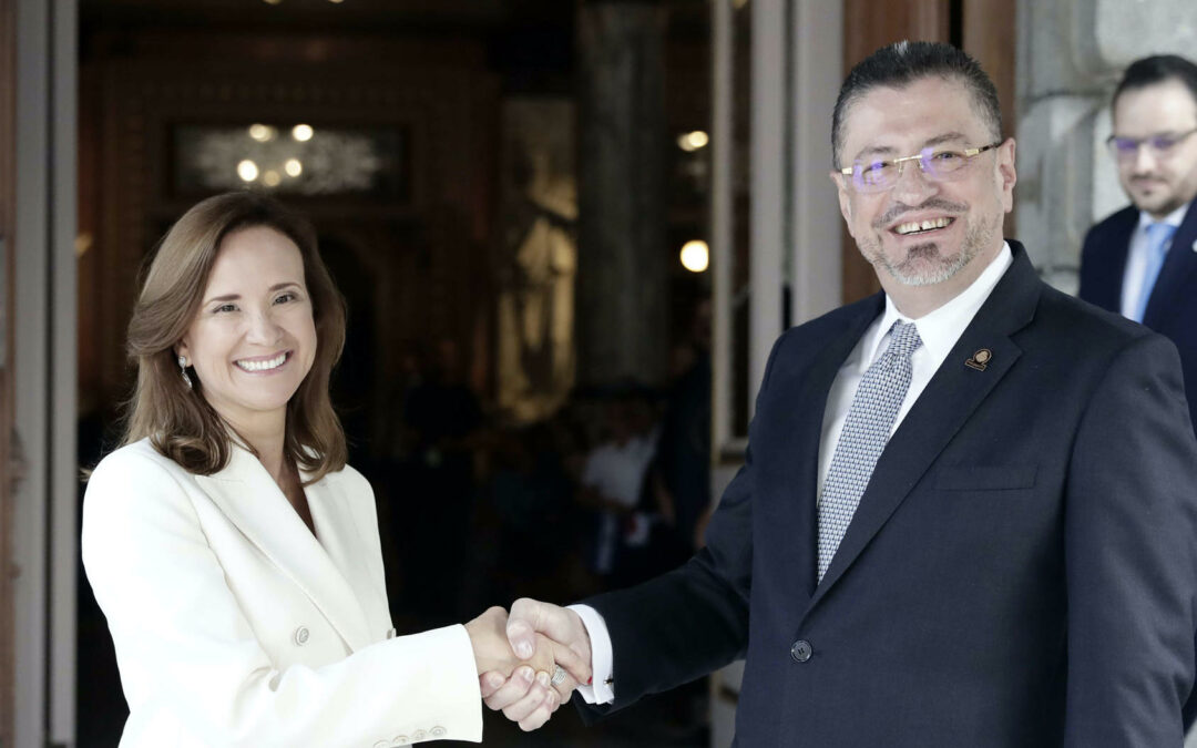 Sánchez asume la presidencia del BCIE con promesa de transparencia