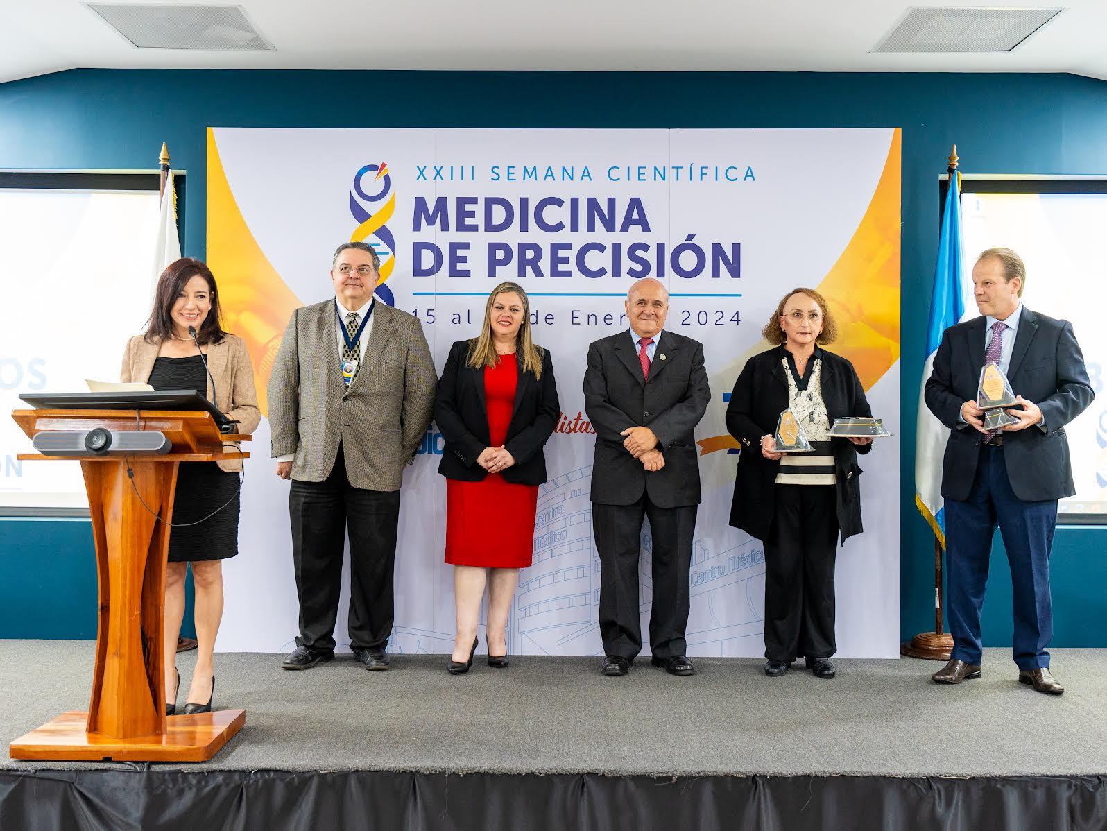 Guatemala: Centro médico actualiza a sus médicos y se prepara para la XXIII Semana de la Ciencia