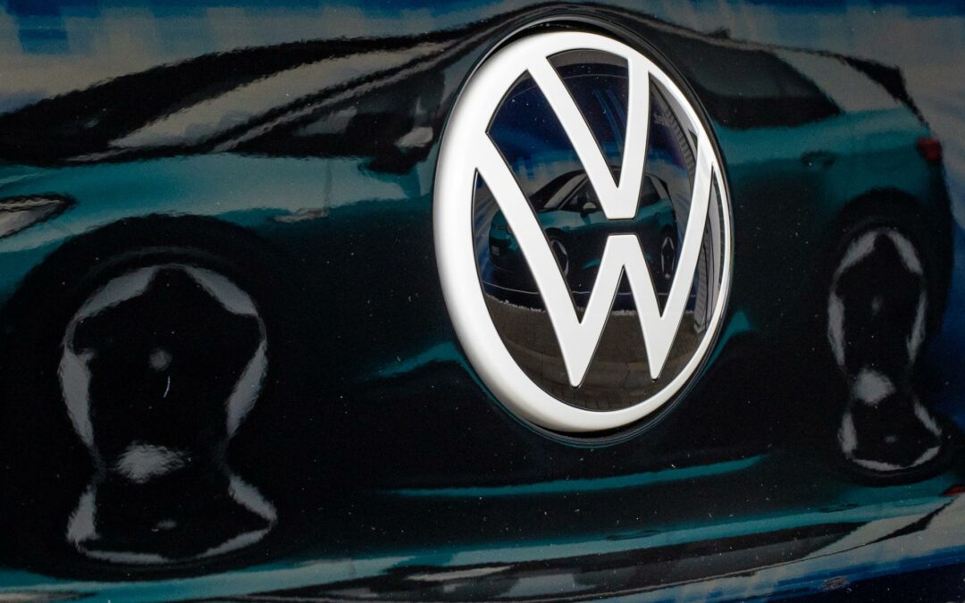 Volkswagen y Xpeng desarrollarán conjuntamente dos autos eléctricos para el mercado chino