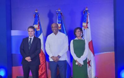 Panamá suscribe memorandos de entendimiento y cooperación energética con Rep. Dominicana y Chile