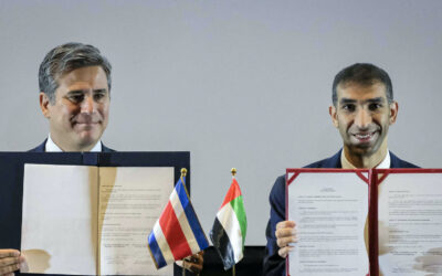 Costa Rica y Emiratos Árabes Unidos firman un acuerdo «histórico» de inversión y comercio