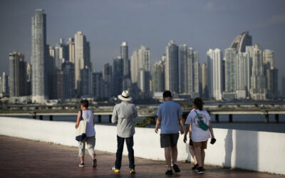 ¿Cuánto depende del Canal la economía de Panamá?