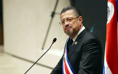 Presidente Chaves destaca avances en la economía costarricense y anuncia referéndum multitemático