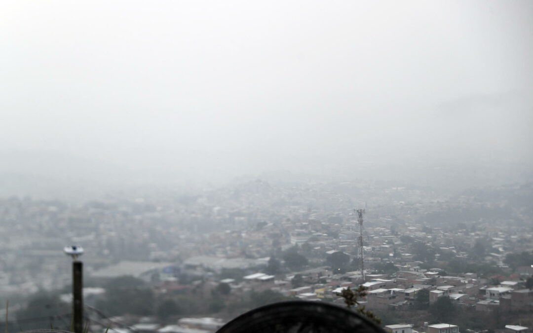 Tres aeropuertos de Honduras cerrados por poca visibilidad debido a contaminación