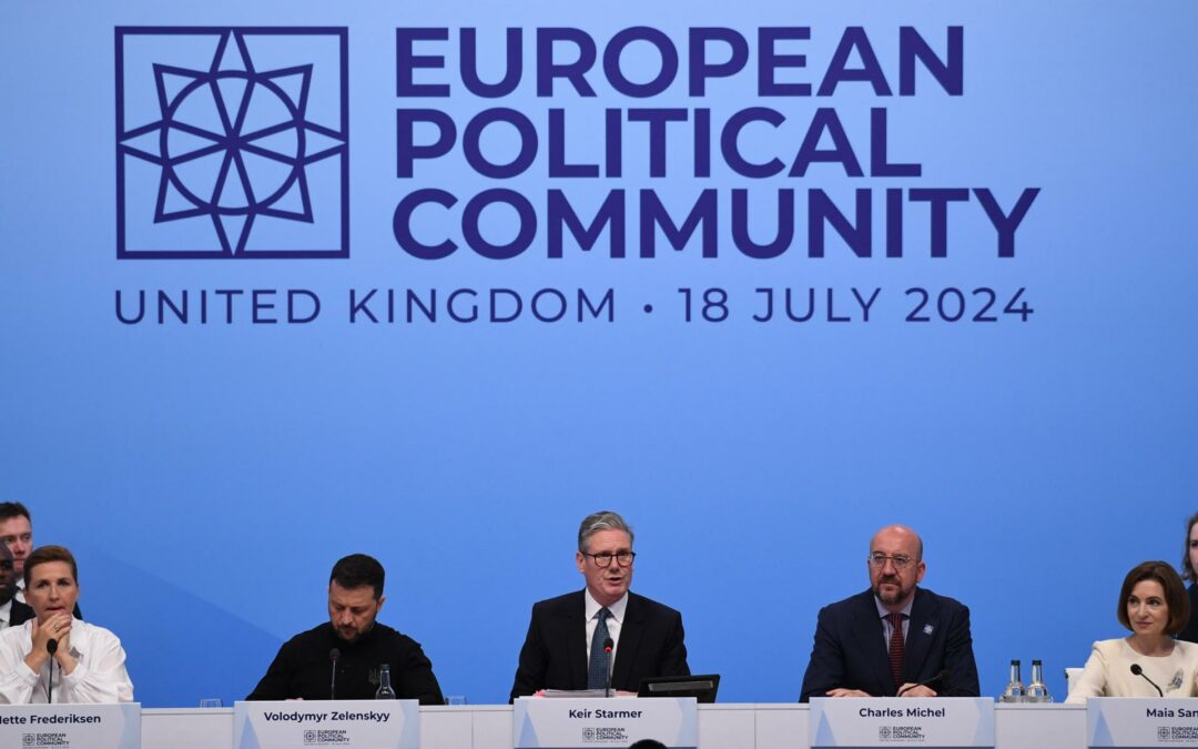 Starmer impulsa un reinicio de las relaciones con Europa basado en inmigración y seguridad