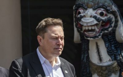 Tesla se hunde el 8,78 % en Wall Street un día después de que Musk presentara el Cybercab