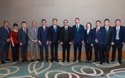 Panamá se reúne con delegación de China Energy para explorar colaboración en sector energético