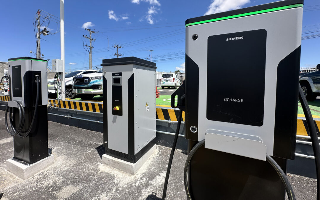 Siemens instala en Costa Rica novedoso cargador para vehículos eléctricos de carga pesada