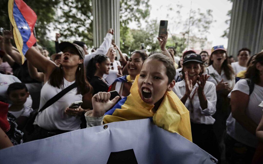 Venezolanos en Costa Rica piden «libertad» y la salida de Nicolás Maduro del poder