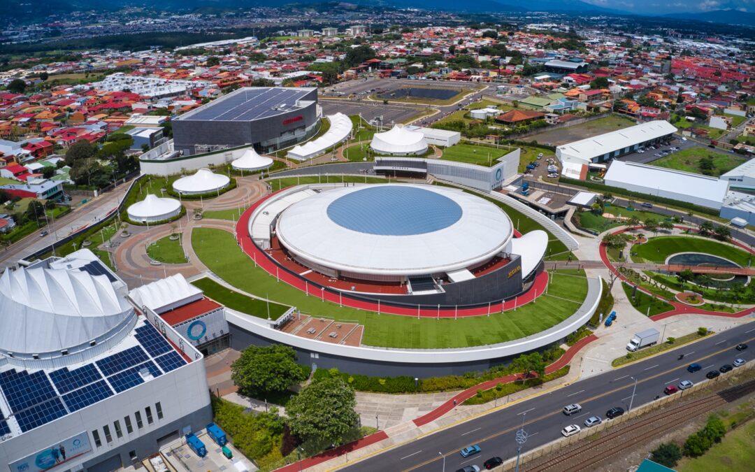 Oxígeno Costa Rica: Un centro comercial único por su naturaleza