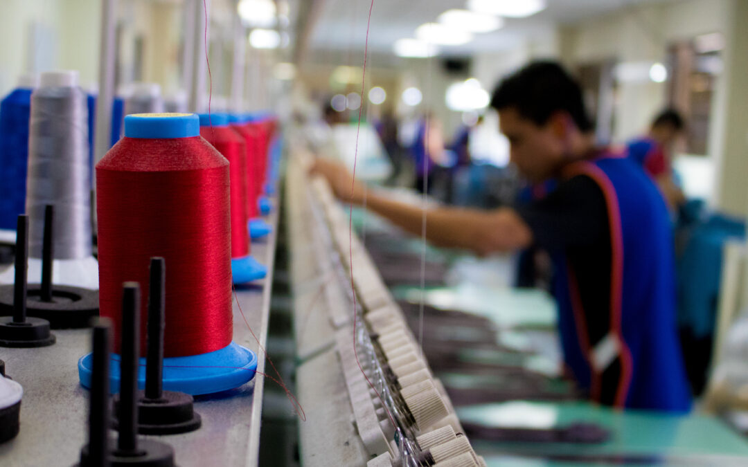 El Salvador fortalece presencia internacional ante grandes marcas de la industria textil y confección