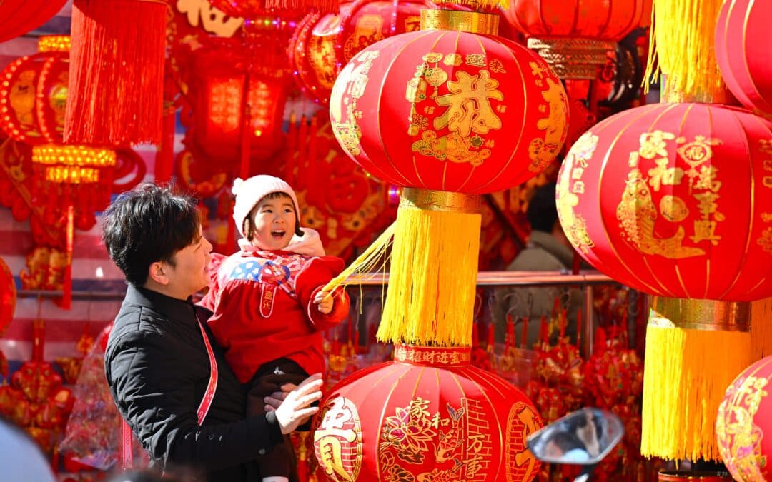 China da la bienvenida al año de la serpiente, símbolo tradicional de sabiduría