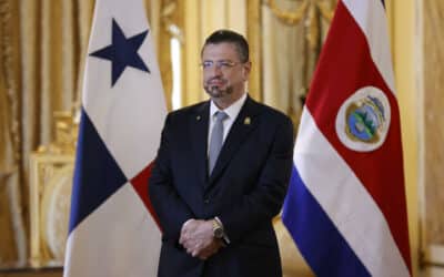 Presidente de Costa Rica no descarta renunciar a su cargo para postularse a diputado