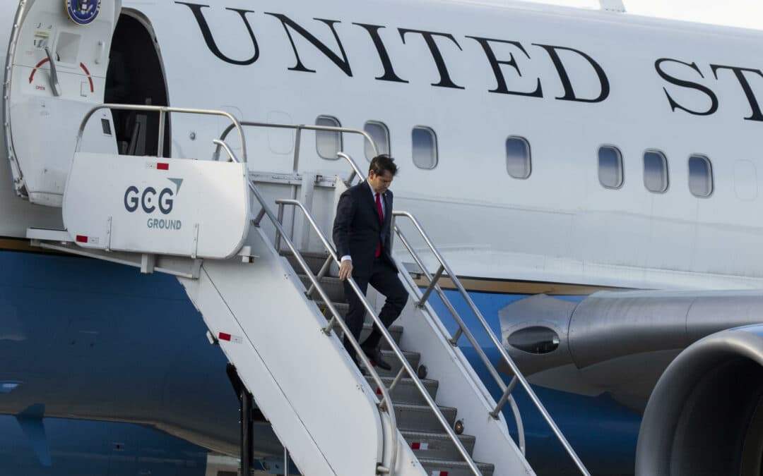 Rubio llega a Costa Rica para hablar con Presidente Chaves sobre migración, seguridad y comercio