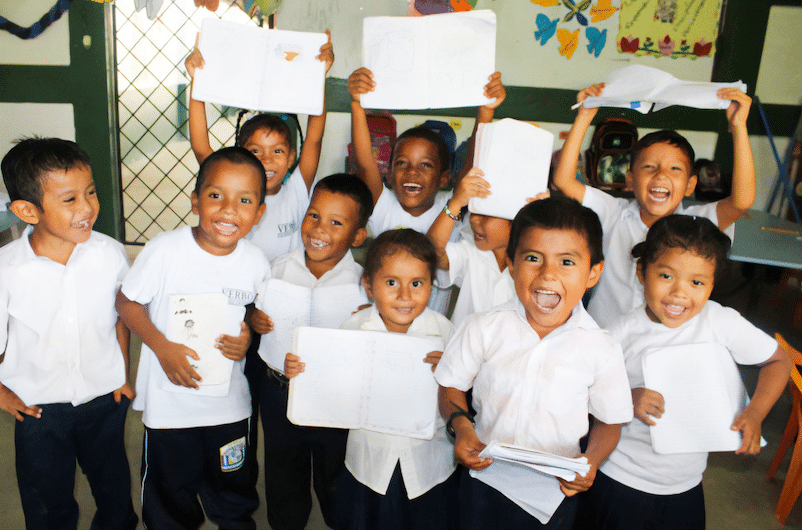 Grupo ILP transforma la vida de la niñez con educación
