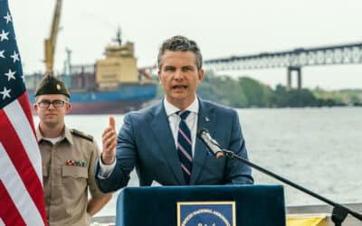 El Jefe del Pentágono reconoce «la soberanía irrenunciable de Panamá sobre el Canal»