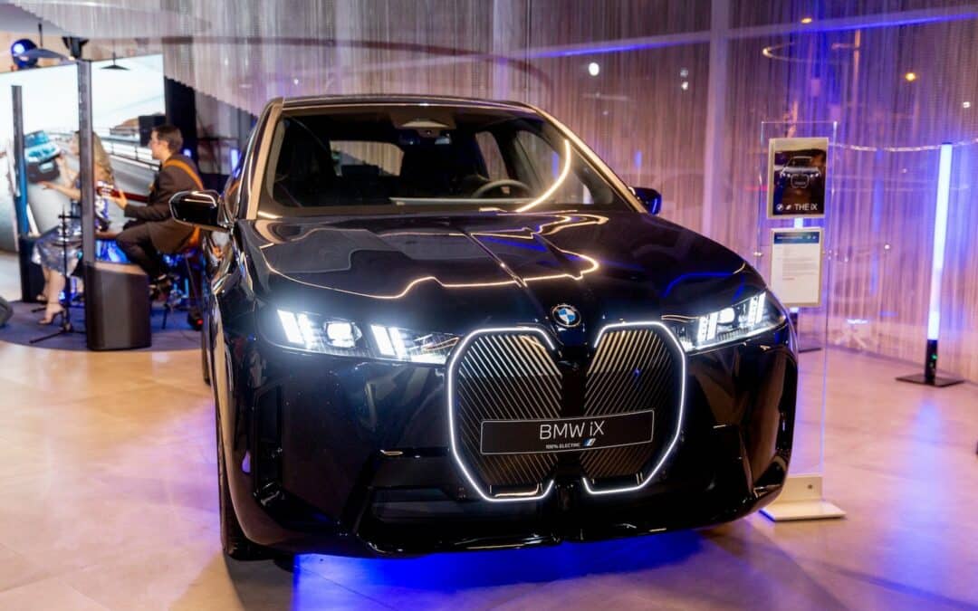 Lujoso BMW iX llega a Costa Rica con hasta 701 km de autonomía eléctrica