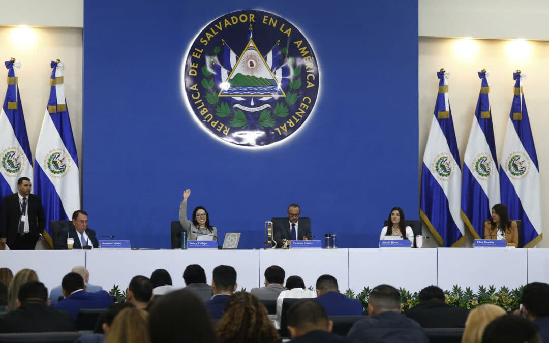 Congreso salvadoreño aprueba ley que grava con un impuesto del 30 % a donaciones de ONG