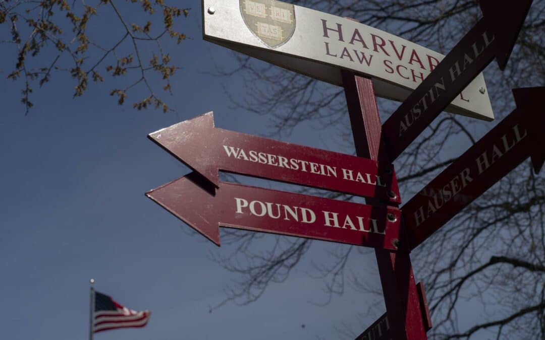 Gobierno de Trump retira otros US$450 millones de financiación a Harvard